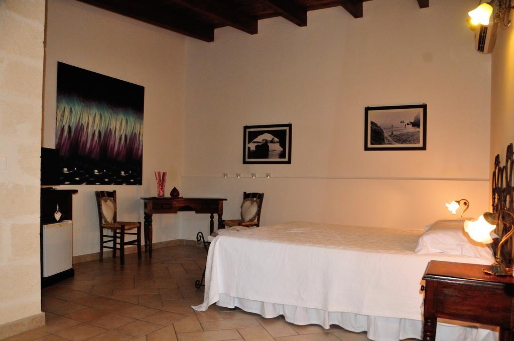 Alba Bed & Breakfast เมเลนดูญโญ ภายนอก รูปภาพ