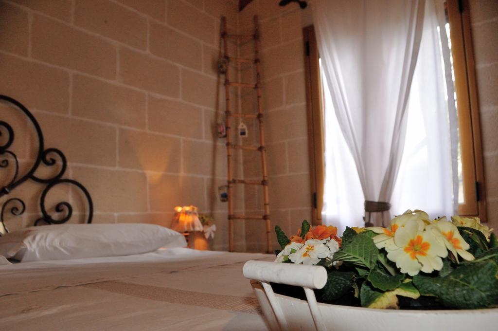 Alba Bed & Breakfast เมเลนดูญโญ ภายนอก รูปภาพ